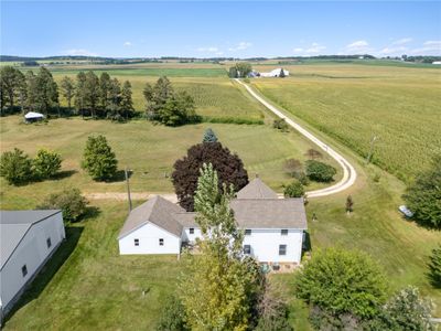 1302 Bowdish Road, House other with 4 bedrooms, 2 bathrooms and null parking in Central City IA | Image 3