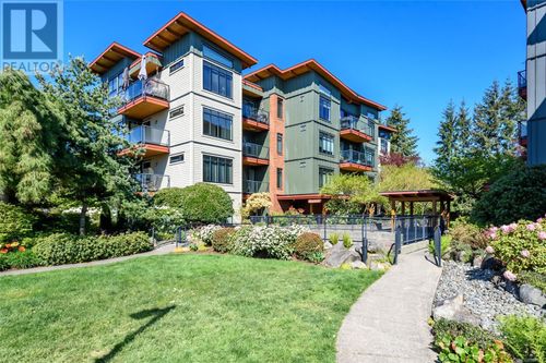 231-2300 Mansfield Dr, Courtenay, BC, V9N3S3 | Card Image