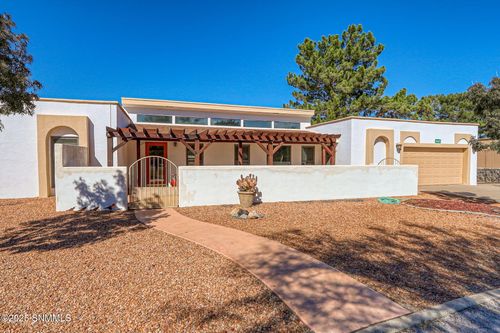 1465 Tierra Del Sol Dr, Las Cruces, NM, 88007-5549 | Card Image