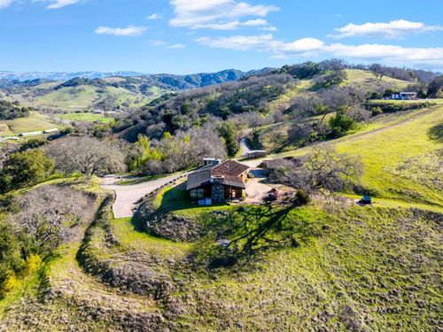 5096 Fallen Oak Dr, Morgan Hill, CA, 95037 | Card Image