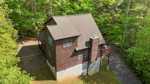 319 Rainbow Cir, Townsend, TN, 37882-3658 | Card Image
