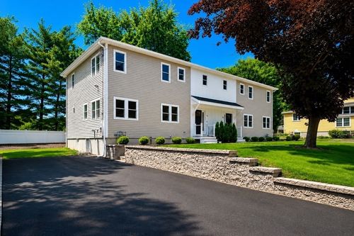 37-37 Neillian Way, Bedford, MA, 01730-2305 | Card Image