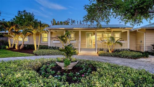 1661 S Jefferson Ave, SARASOTA, FL, 34239-3010 | Card Image