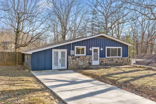 627 Miles Rd, Signal Mountain, TN, 37377-2649 | Card Image