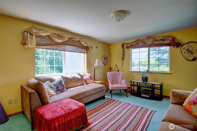 Sitting area on upper floor in main home | Image 24