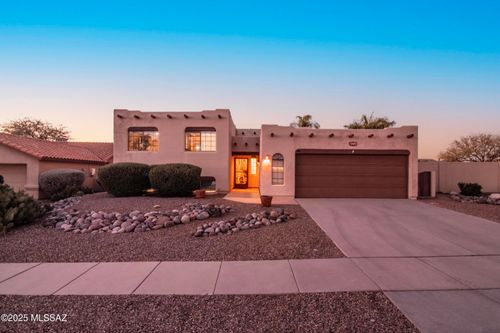 12831 N Meadview Way, Oro Valley, AZ, 85755 | Card Image