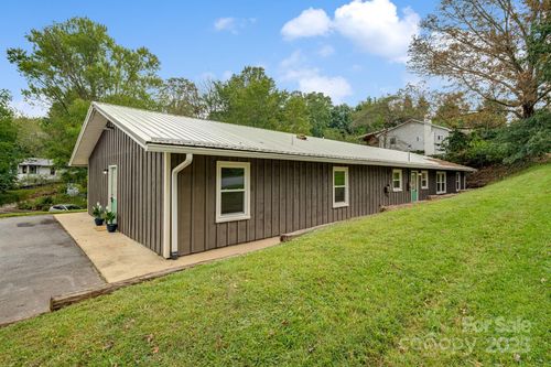 119 Richland St, Asheville, NC, 28806-4625 | Card Image