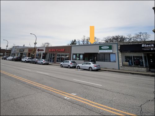 5003 W 95th St, Oak Lawn, IL, 60453-2401 | Card Image