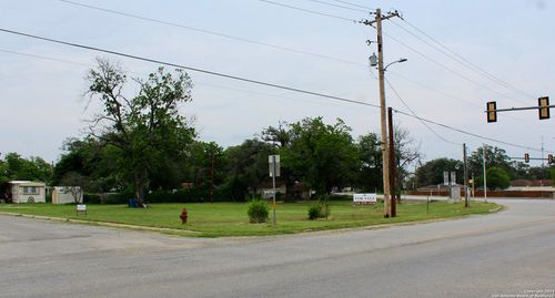 707 Commerce St, Pleasanton, TX, 78064-2353 | Card Image