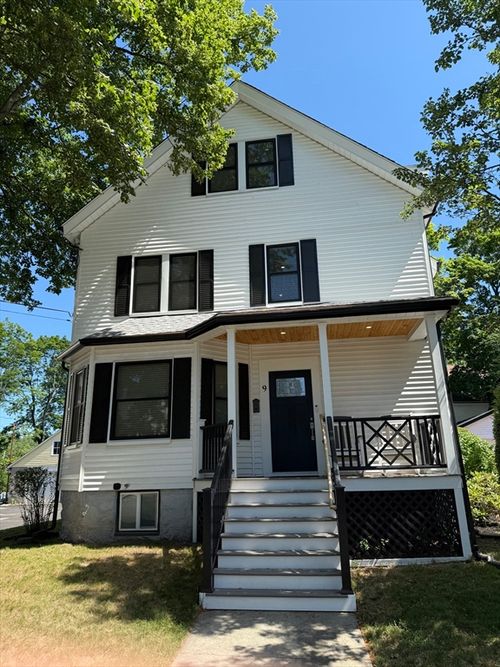 9 Summit St, Waltham, MA, 02451-0748 | Card Image