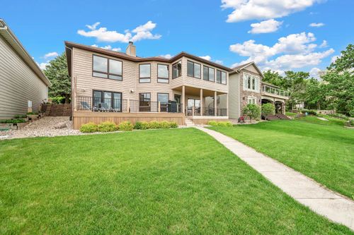 16901 256th Ave, Spirit Lake, IA, 51360-6877 | Card Image