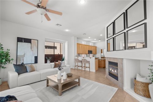 554 Mountain Links Dr, Henderson, NV, 89012-6179 | Card Image