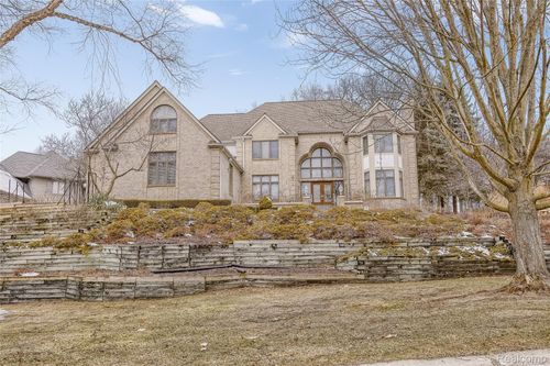 1721 Archers Pointe, Rochester Hills, MI, 48306-3211 | Card Image