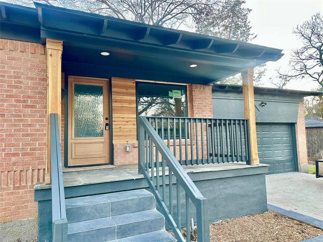 7316 Maringo Dr, House other with 3 bedrooms, 2 bathrooms and null parking in Dallas TX | Image 9