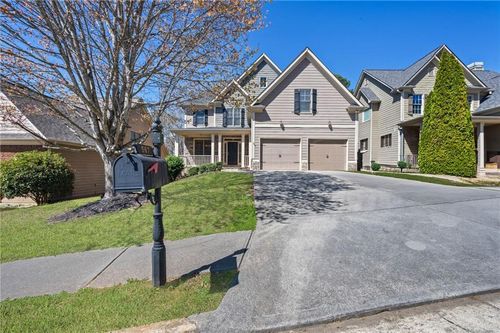 567 Blackberry Run Trl, Dallas, GA, 30132-1189 | Card Image
