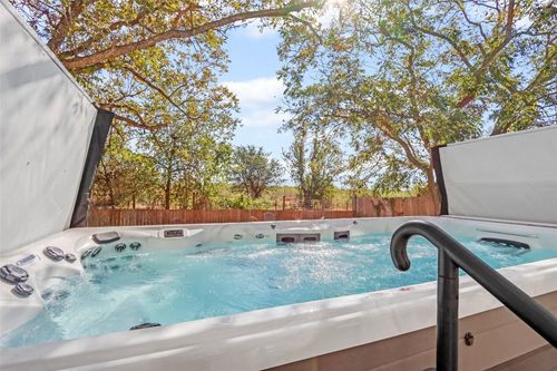 1088 Running Riv, New Braunfels, TX, 78130-2429 | Card Image