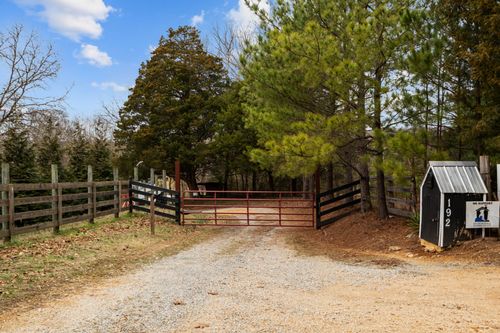 192 Mcclanahan Rd, Only, TN, 37140-4116 | Card Image