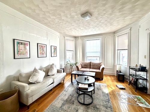 apt-1-7 Devotion St, Brookline, MA, 02446-6051 | Card Image