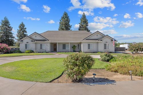 11543 Avenue 388, Cutler, CA, 93615-9744 | Card Image