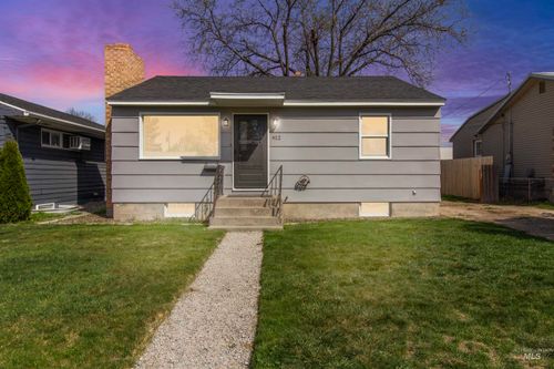 412 Madison St, Twin Falls, ID, 83301-4721 | Card Image