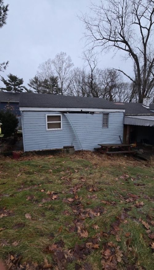 1110 N Bluff Dr, New Kensington, PA, 15068 | Card Image