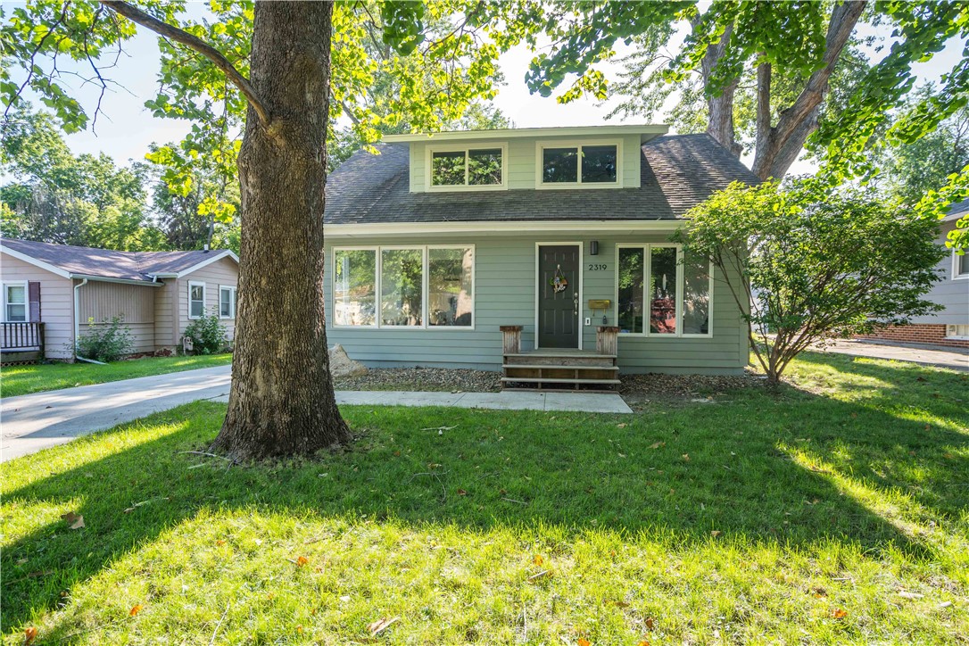 39th St, Des Moines, IA 50310