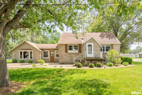 309 W North Ave, Annawan, IL, 61234-9730 | Card Image