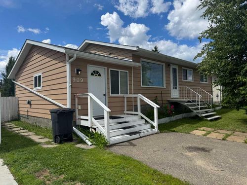 909 5 Ave Se, Slave Lake, AB, T0G2A3 | Card Image