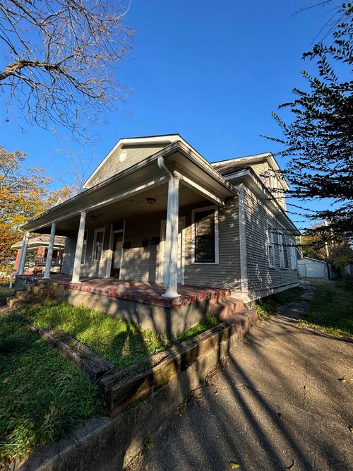 1920 Oliver Ave, Memphis, TN, 38104-5600 | Card Image