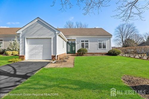 48 Rutland Ln, Monroe, NJ, 08831-6689 | Card Image