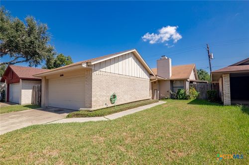 306 Waterford Dr, Victoria, TX, 77901-3740 | Card Image