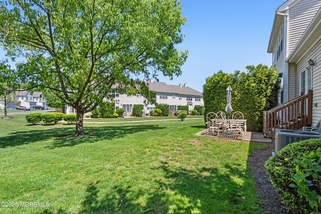 Beautiful Landscaping | Image 7