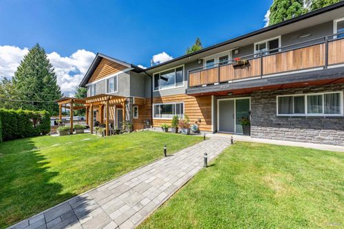 949 Hartford Pl, North Vancouver, BC, V7H2J8 | Card Image