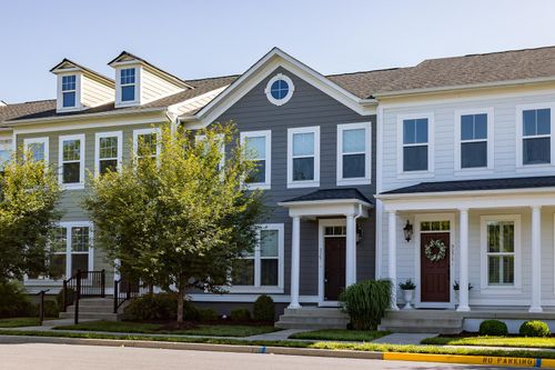 3267 Battery Park Pl, ROCKINGHAM, VA, 22801-3586 | Card Image