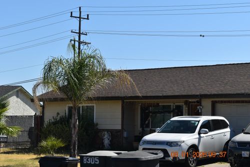8305 Fieldpoppy Cir, Sacramento, CA, 95828-4908 | Card Image