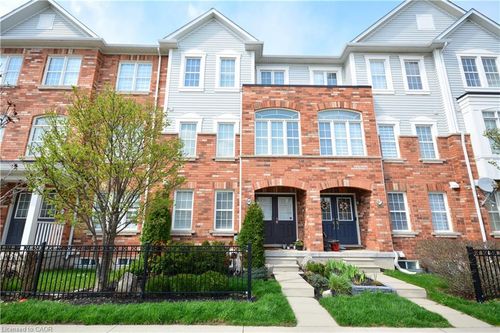 68-4823 Thomas Alton Blvd, Burlington, ON, L7M0V2 | Card Image