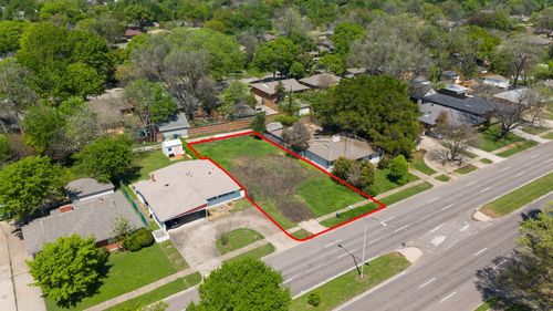 7147 E Mockingbird Ln, Dallas, TX, 75214-1825 | Card Image