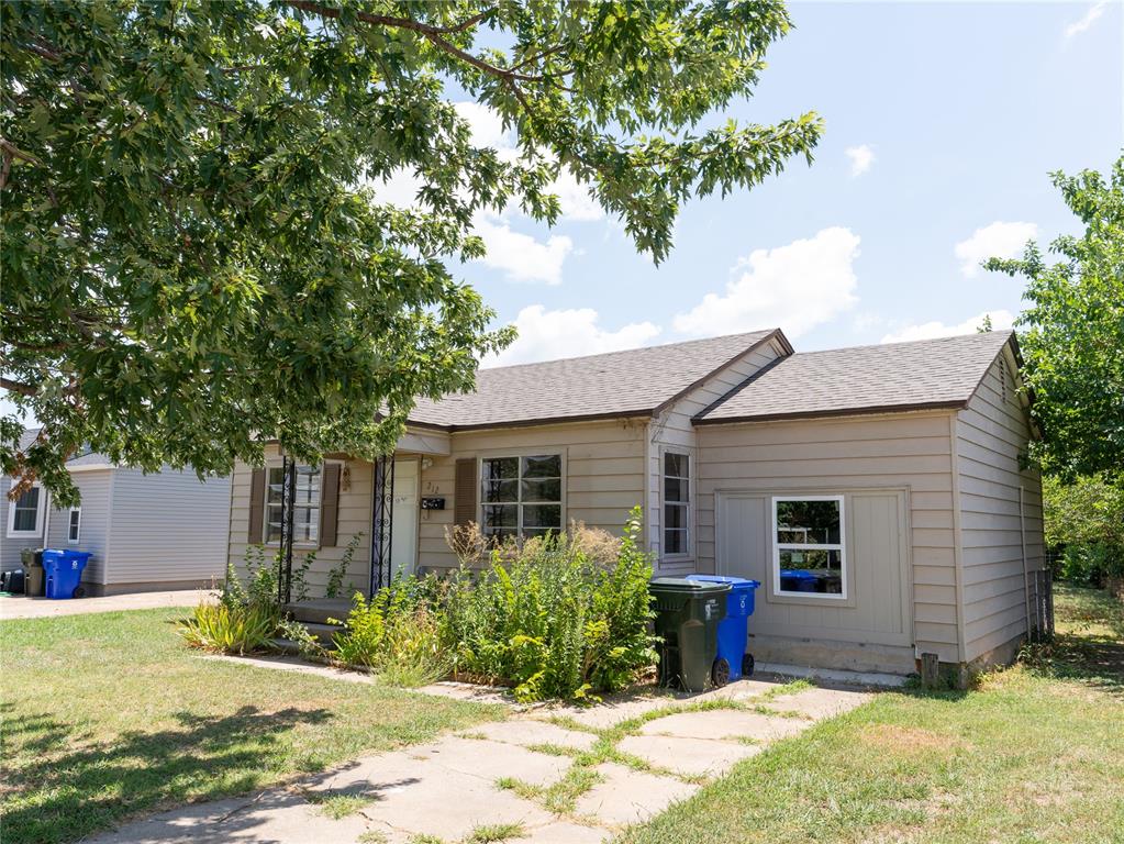 Vida Way, Norman, OK 73069