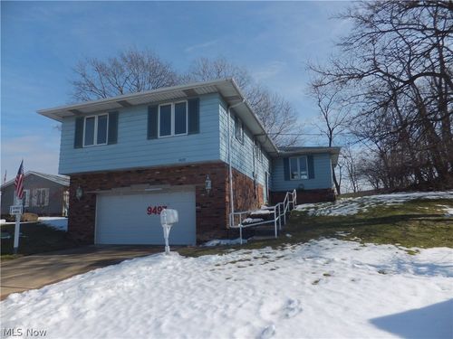 9497 Idlewood Dr, Brooklyn, OH, 44144-3118 | Card Image