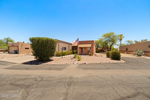 320 E Paseo Verde, Green Valley, AZ, 85614-4132 | Card Image