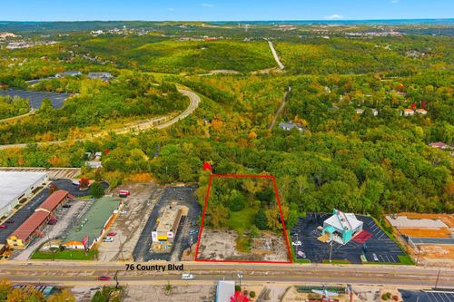 1211 W 76 Country Blvd, Branson, MO, 65616-2210 | Card Image