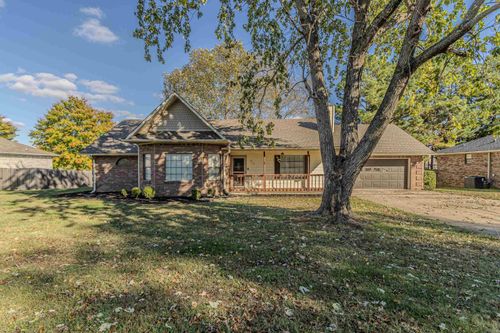 217 S Center Hill Rd, Paragould, AR, 72450-3874 | Card Image