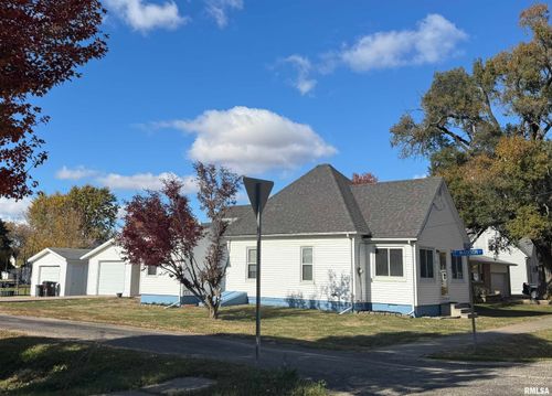 217 S 9th St, Cuba, IL, 61427-9176 | Card Image