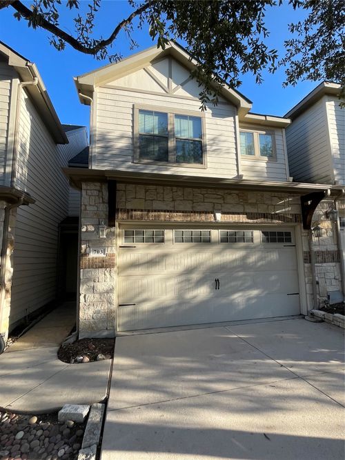703 Chestnut Hill Dr, Allen, TX, 75013-3098 | Card Image