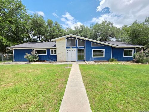 3019 Lakeview Dr, Canyon Lake, TX, 78133-6381 | Card Image