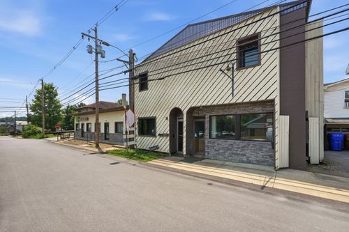 ste-1-129 W Neshannock Ave, New Wilmington, PA, 16142-1183 | Card Image
