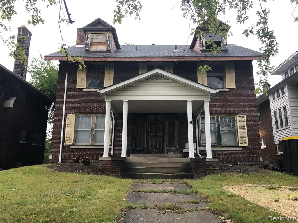 Mclean St, Highland Park, MI 48203