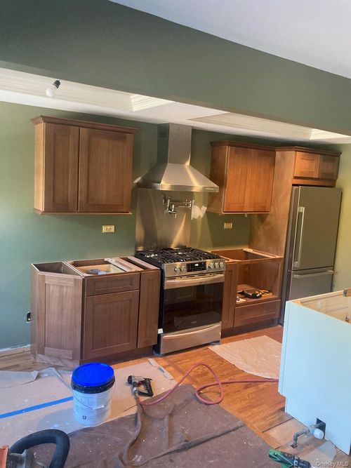 apt-126-2 Colonial Rd, Beacon, NY, 12508-1757 | Card Image