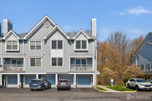 217 Prestwick Way, Edison, NJ, 08820-4677 | Card Image