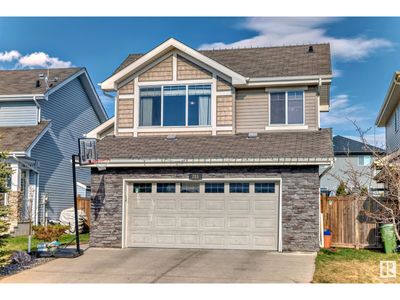 211 54 St Sw, House other with 4 bedrooms, 3 bathrooms and null parking in Edmonton AB | Image 3